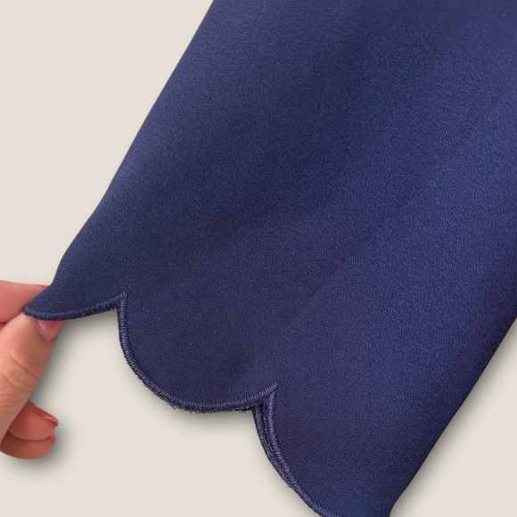 TOBI Scalloped Mini Shift Dress - Picture 9 of 16